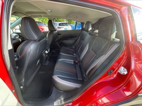 Used 2024 Subaru Crosstrek 2.5i Limited AWD/4WD image 15