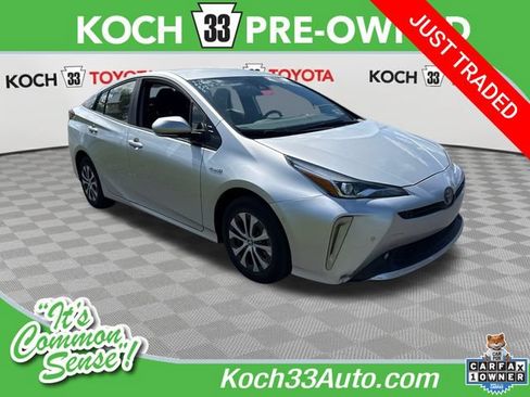 Used 2019 Toyota Prius LE AWD/4WD image 1
