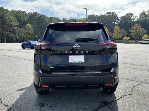 New 2026 Nissan Rogue SV image 7