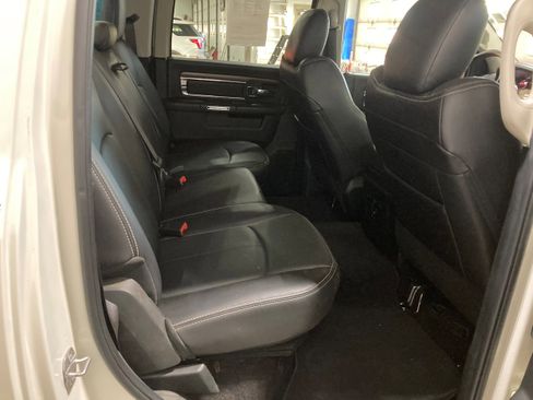 Used 2018 RAM 1500 Laramie w/ Convenience Group image 10