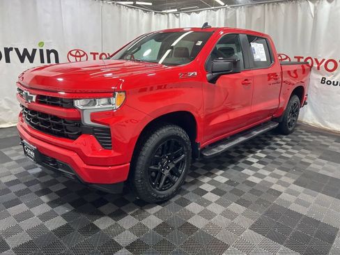 Used 2023 Chevrolet Silverado 1500 RST image 4