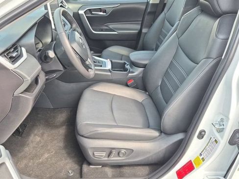 Certified 2025 Toyota RAV4 XLE Premium FWD image 9