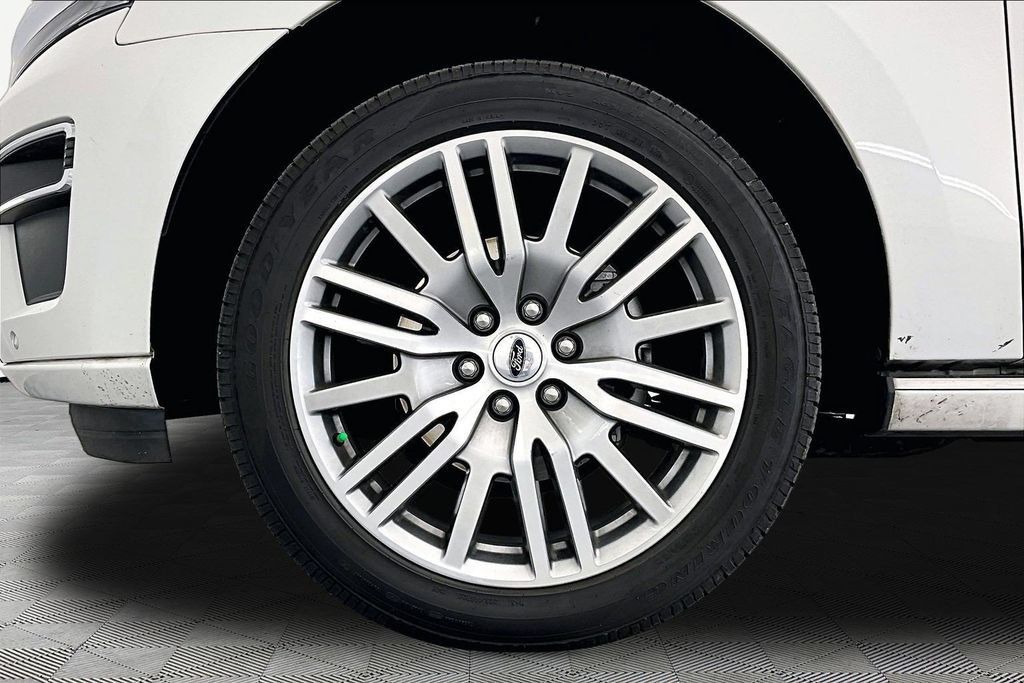 Certified 2023 Ford Expedition Max Platinum AWD/4WD image 9