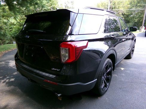 Used 2023 Ford Explorer ST-Line w/ Class IV Trailer Tow Package AWD/4WD image 9
