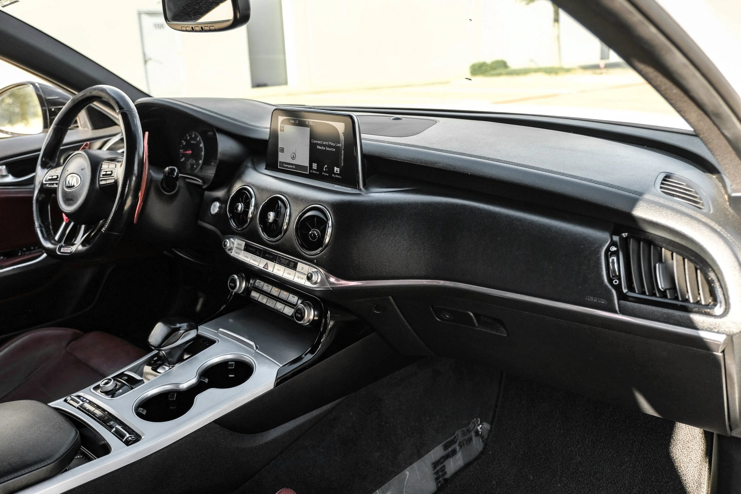 Used 2020 Kia Stinger GT2 RWD image 17