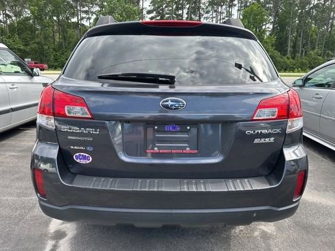 Used 2013 Subaru Outback 2.5i Limited w/ Moonroof Pkg AWD/4WD image 5