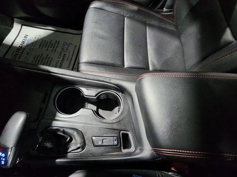 Used 2025 Dodge Durango R/T image 25