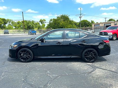Used 2025 Nissan Sentra SR w/ Midnight Edition FWD image 5