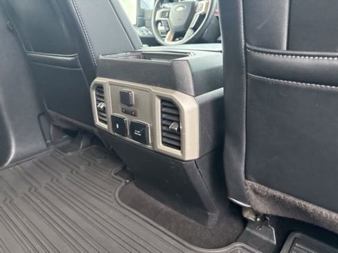 Used 2019 Ford F150 Lariat w/ Equipment Group 502A Luxury image 15