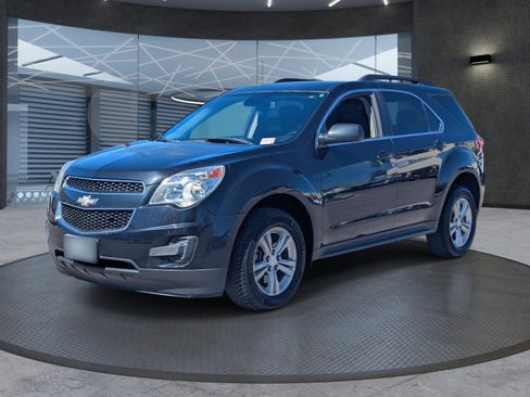 Used 2013 Chevrolet Equinox LT w/ Driver Convenience Package image 2