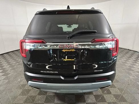 Used 2022 GMC Acadia SLE w/ LPO, Cargo Package AWD/4WD image 3