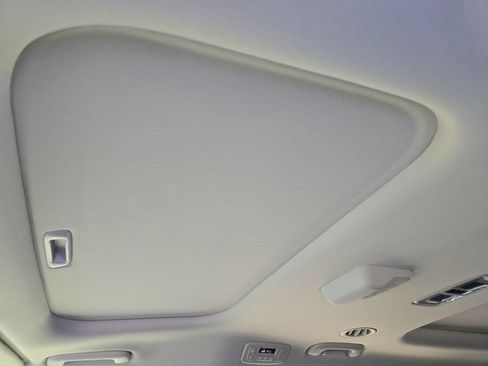 New 2026 Kia Carnival SX FWD image 24