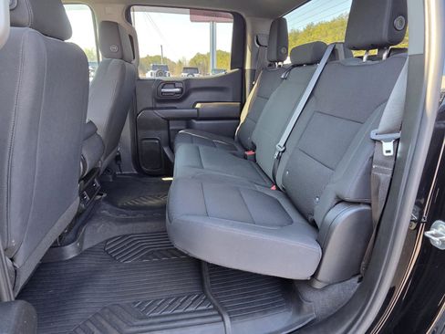 Used 2021 Chevrolet Silverado 1500 Custom image 15