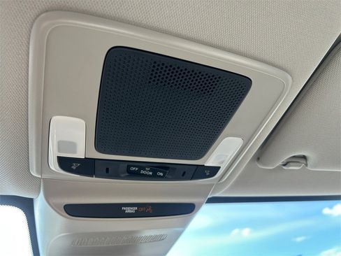 New 2026 Honda HR-V LX image 24