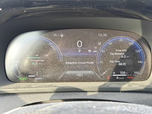 Used 2023 Toyota Crown XLE image 10