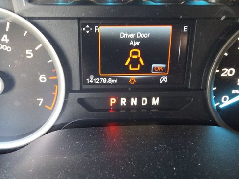 Used 2018 Ford F150 XLT w/ Equipment Group 302A Luxury AWD/4WD image 9