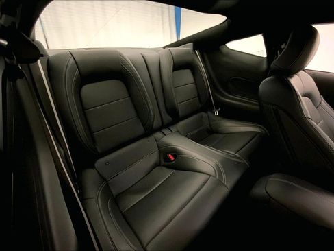 Used 2024 Ford Mustang GT Premium image 15