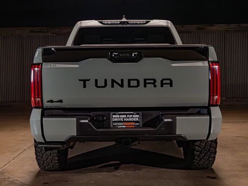 Used 2025 Toyota Tundra Platinum AWD/4WD image 8