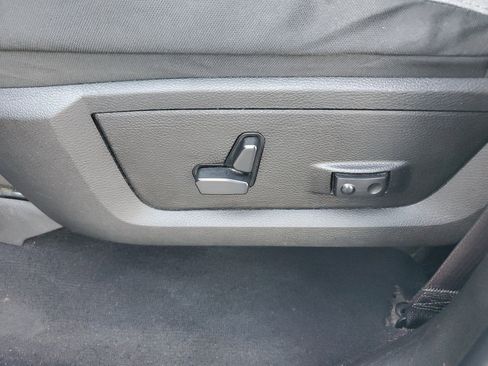 Used 2023 RAM 1500 Classic SLT w/ Trailer & Traction Group image 13