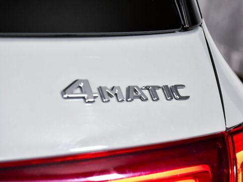 Used 2024 Mercedes-Benz GLE 450 4MATIC image 97