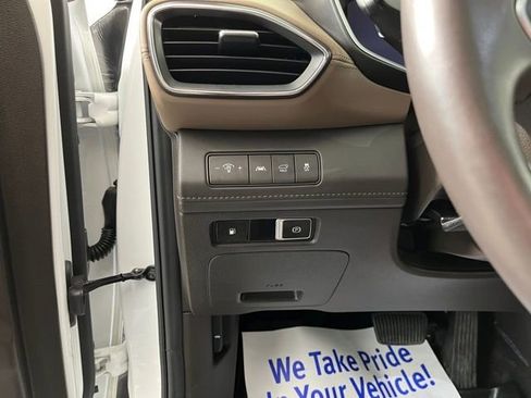 Used 2023 Hyundai Santa Fe Limited image 19