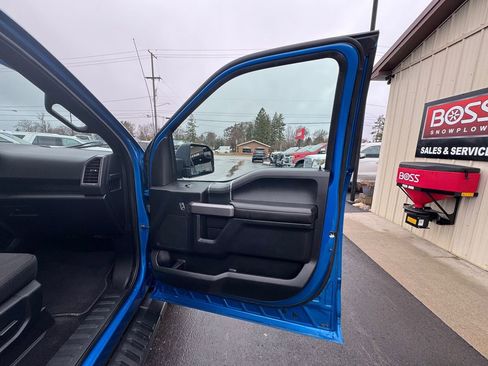 Used 2019 Ford F150 XLT w/ Equipment Group 302A Luxury AWD/4WD image 25