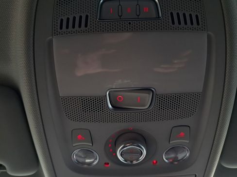 Used 2015 Audi A4 Premium Plus w/ Technology Package image 26