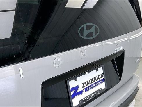 Certified 2026 Hyundai Ioniq 9 SE AWD/4WD image 16