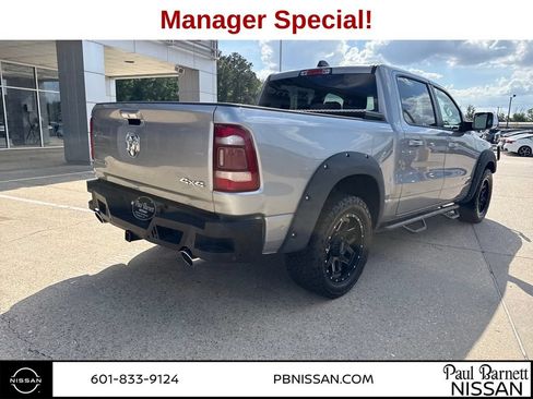 Used 2019 RAM 1500 Laramie AWD/4WD image 6