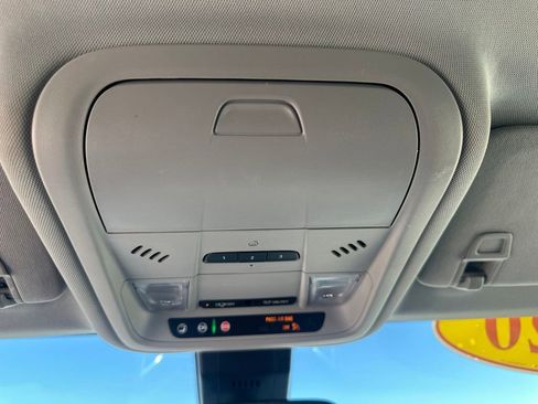 Certified 2020 Chevrolet Equinox Premier AWD/4WD image 8
