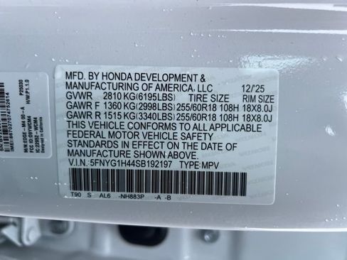 New 2025 Honda Pilot EX-L image 18