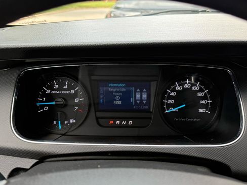 Used 2018 Ford Taurus Police Interceptor AWD image 13