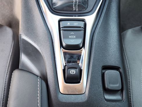 Used 2023 Chevrolet Camaro LT RWD image 25
