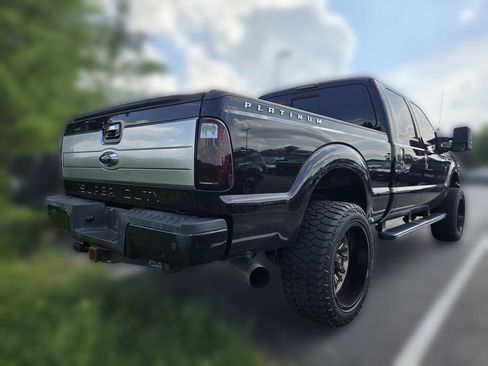 Used 2016 Ford F250 Platinum w/ FX4 Off-Road Package AWD/4WD image 11