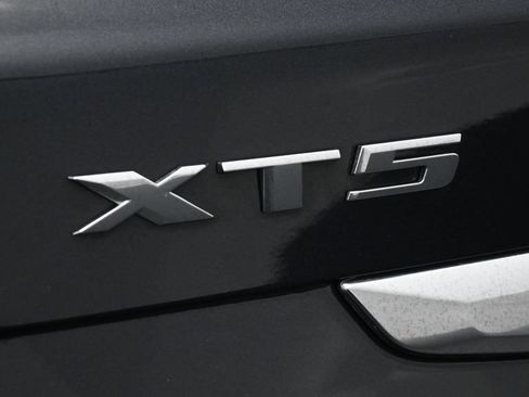 Certified 2023 Cadillac XT5 Luxury FWD image 20
