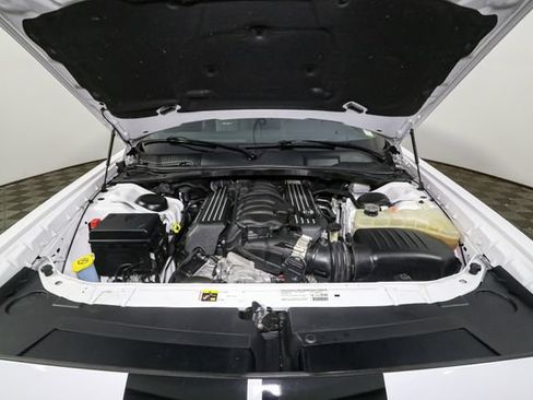 Used 2013 Dodge Challenger SRT8 RWD image 5
