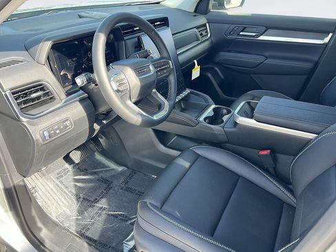 New 2026 GMC Terrain Denali AWD/4WD image 9