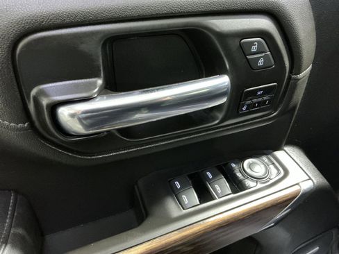 Used 2020 Chevrolet Silverado 2500 High Country w/ Z71 Off-Road Package image 23