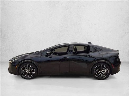 Used 2023 Toyota Prius Limited FWD image 8