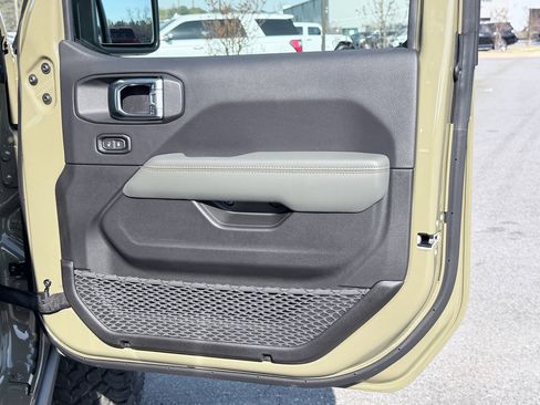 New 2026 Jeep Gladiator Mojave image 33