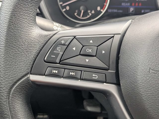 Used 2025 Nissan Altima 2.5 SV FWD image 21