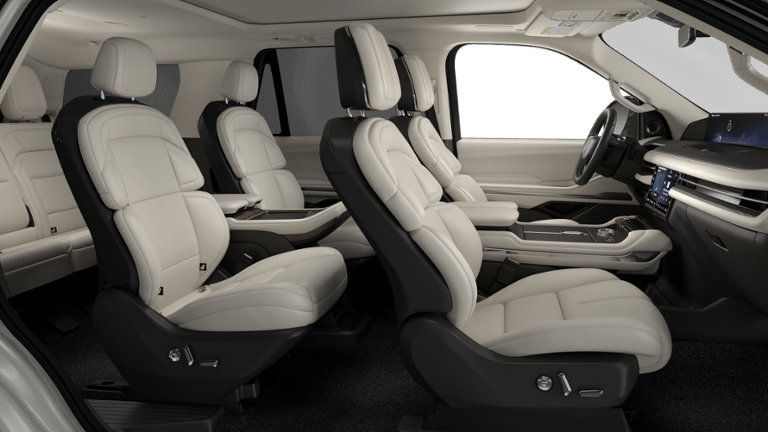 New 2027 Lincoln Navigator Reserve AWD/4WD image 28