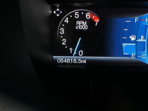 Used 2018 Ford Edge SEL w/ Equipment Group 201A AWD/4WD image 8