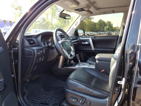 Used 2016 Toyota 4Runner Limited AWD/4WD image 20