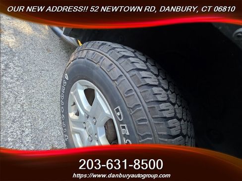 Used 2019 Jeep Wrangler Unlimited Sport S AWD/4WD image 6