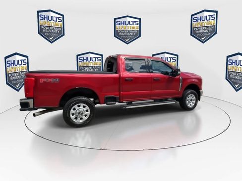 Used 2024 Ford F250 XLT w/ FX4 Off-Road Package AWD/4WD image 9