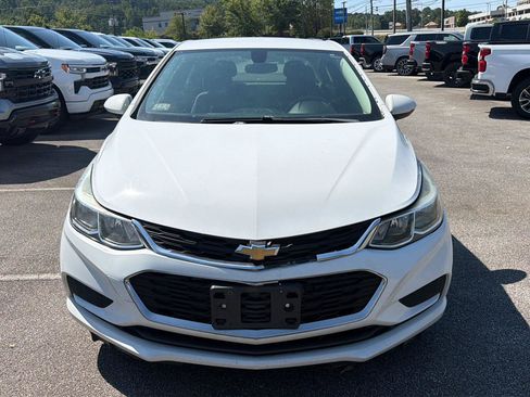 Used 2018 Chevrolet Cruze LS FWD image 18