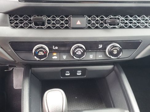 Used 2025 Honda Accord LX image 25