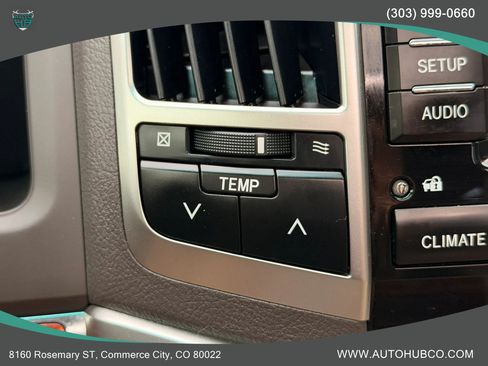 Used 2015 Toyota Land Cruiser AWD/4WD image 36
