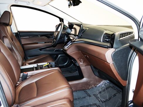 Used 2025 Honda Odyssey Touring image 54